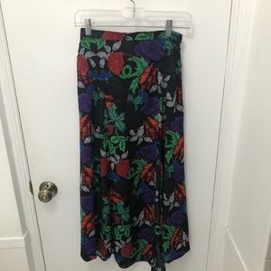 Topshop midi black colorful skirt size 4